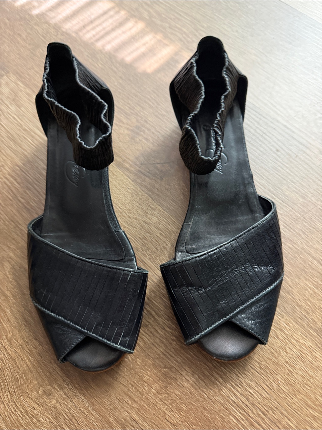 Rachel Comey Black Vintage Leather Slingback Open Toe Sandals 38